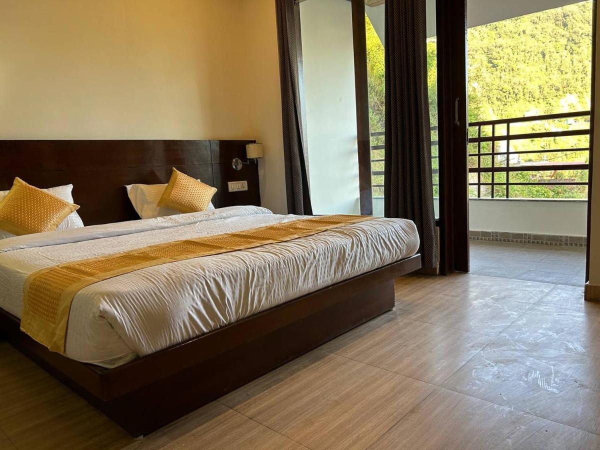 Hotel 7 Heavens Mussoorie Eksteriør billede