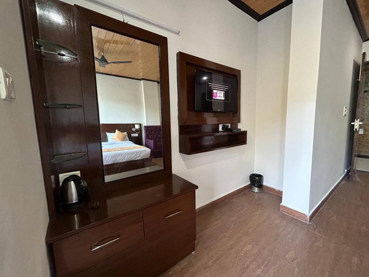 Hotel 7 Heavens Mussoorie Eksteriør billede