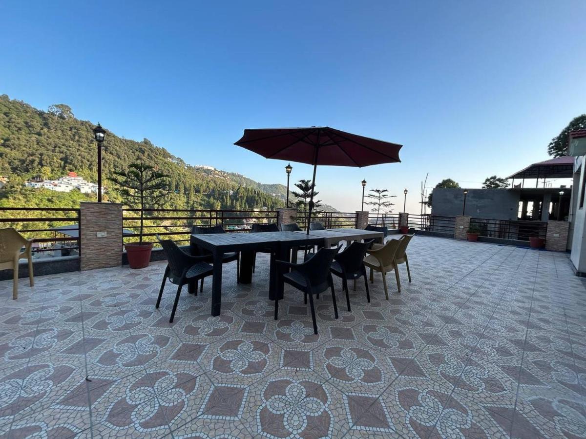 Hotel 7 Heavens Mussoorie Eksteriør billede
